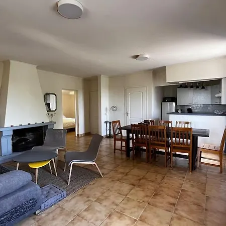 Gite 8 Personnes Avec Piscine